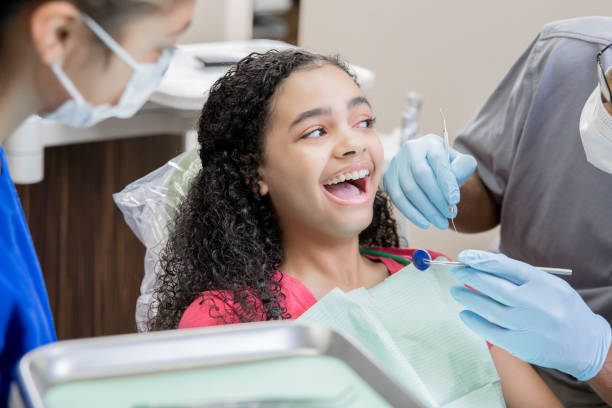 Best Cracked Tooth Emergency Dentist  in South Bay, FL